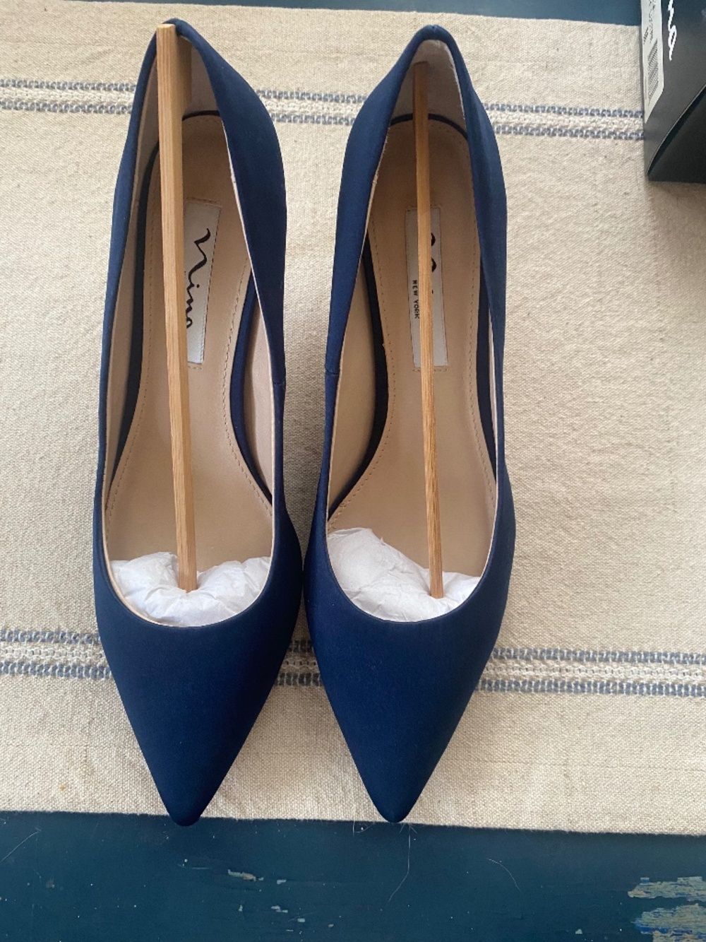 Nina Teressa-LS New Navy Luster Kitten Heels
